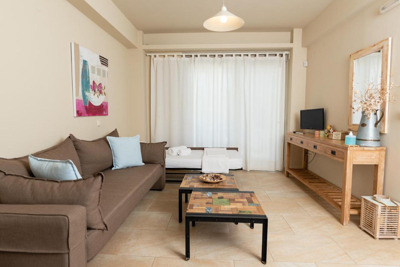 Aelia Home Suites Marathopoli Exteriör bild